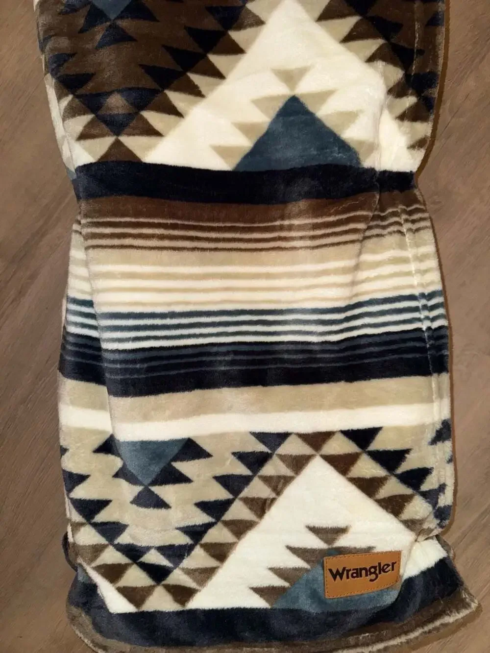 Wrangler Ultra Plush Blanket Full/Queen Aztec Southwestern Print